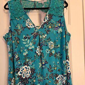 Daniel Rainn Flowered Sleeveless Top
